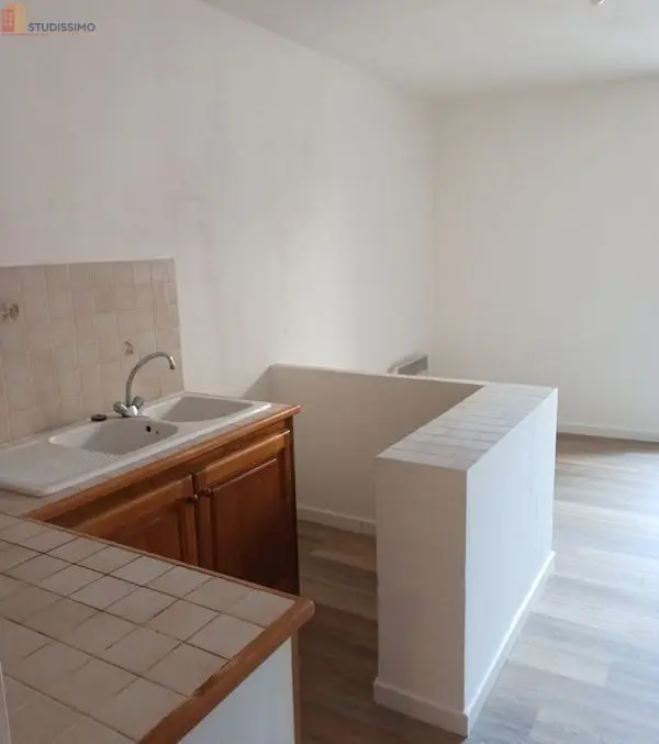 Studio 30m² Puget-Ville - Terrasse, lumineux - Photo 3