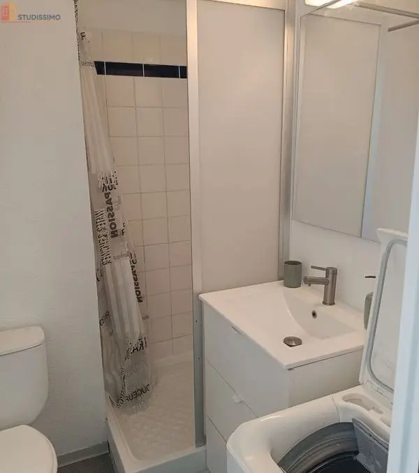 Studio meublé 24m² Toulon 83000 - Meublé, 3e étage - Photo 1