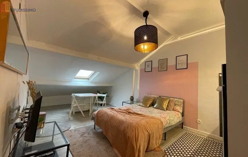Studio 30m² La Garde (83130) - Meublé, 2e étage - Photo 2