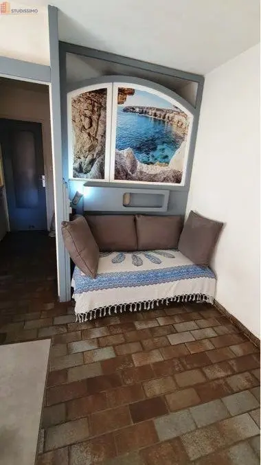 Studio meublé 27m² Hyères - Proche port - Photo 2