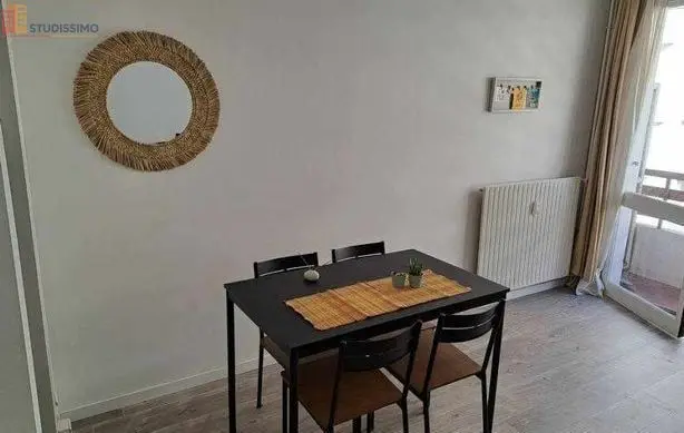 Studio meublé 25m² Toulon 83000 - Proche commodités, lumineux - Photo 4