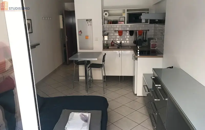 Studio meublé 19m² Avignon intramuros - Quartier des Teinturiers - Photo 4