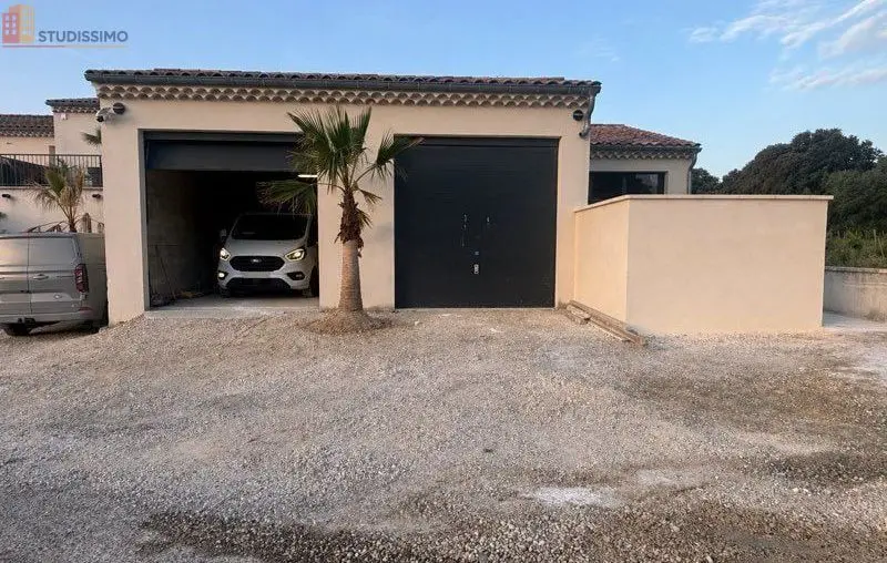 Studio 44m² Sorgues - Stockage, pièce unique - Photo 2
