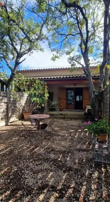 Studio meublé 26m² Venasque - Meublé, DPE D - Photo 1
