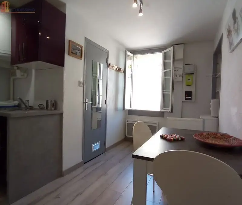 Studio meublé 27m² Avignon 84000 - Charme, pour étudiant(e) - Photo 2