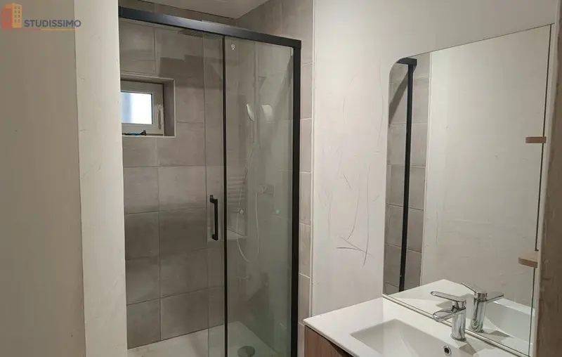 Studio 38m² Orange 84100 - Terrasse, proche centre-ville - Photo 4