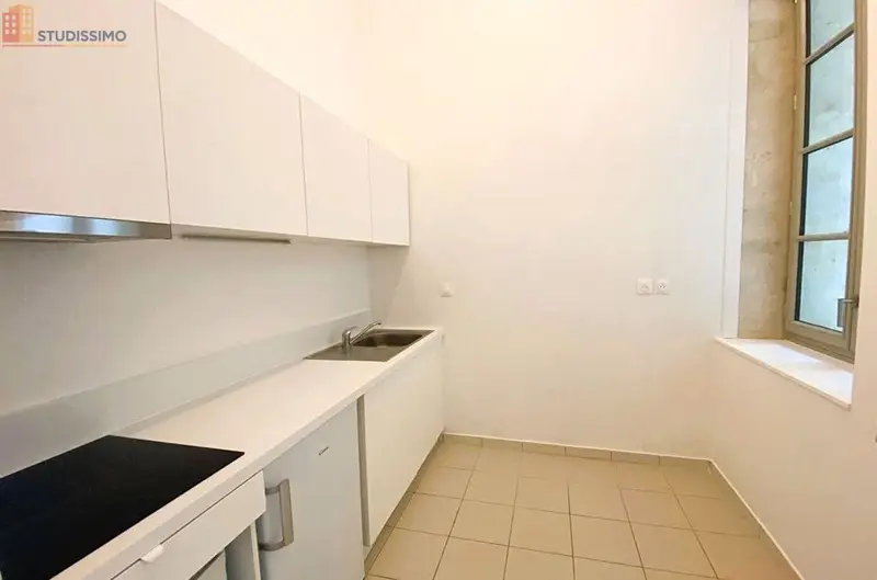 Studio 40m² Avignon centre - Lumineux - Photo 5