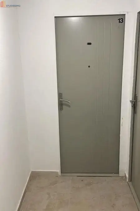 Studio 16m² Avignon - - Photo 3