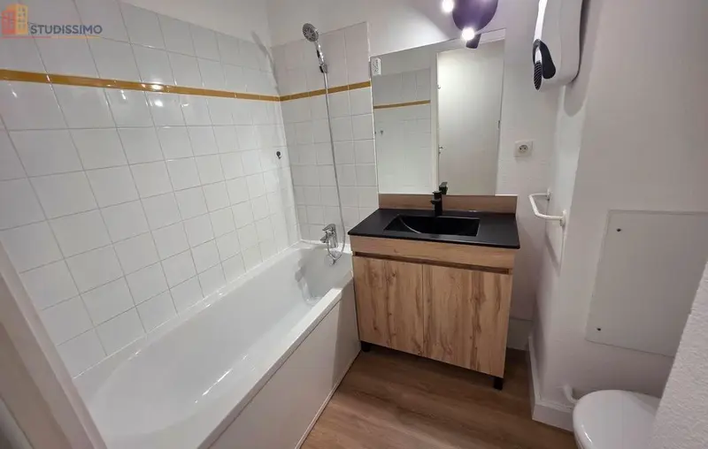 Studio 18m² Avignon 84000 - Proche université, garage inclus - Photo 1