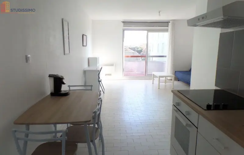 Studio meublé 35m² Avignon - Lumineux, 2e étage - Photo 1