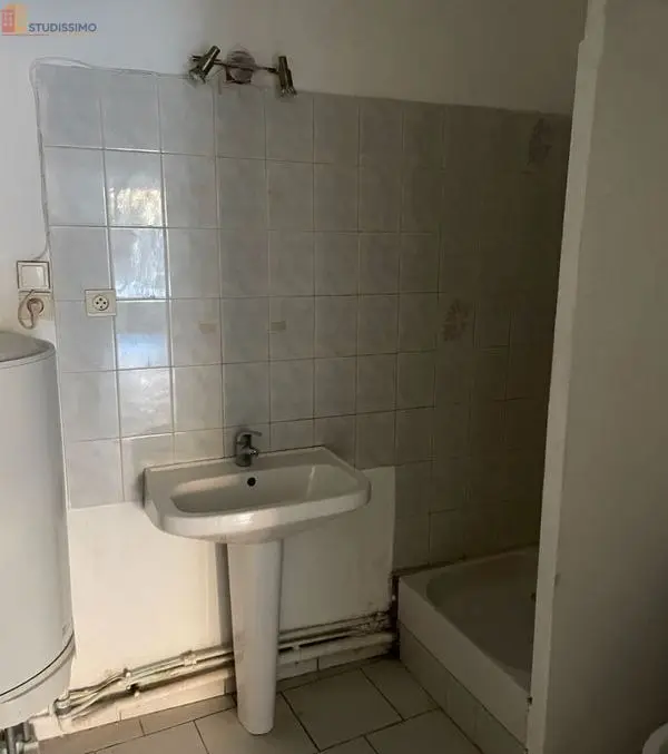 Studio 30m² Aubignan centre - Photo 1