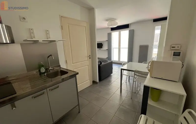 Studio meublé 24m² Avignon centre - Étudiant, lumineux - Photo 2