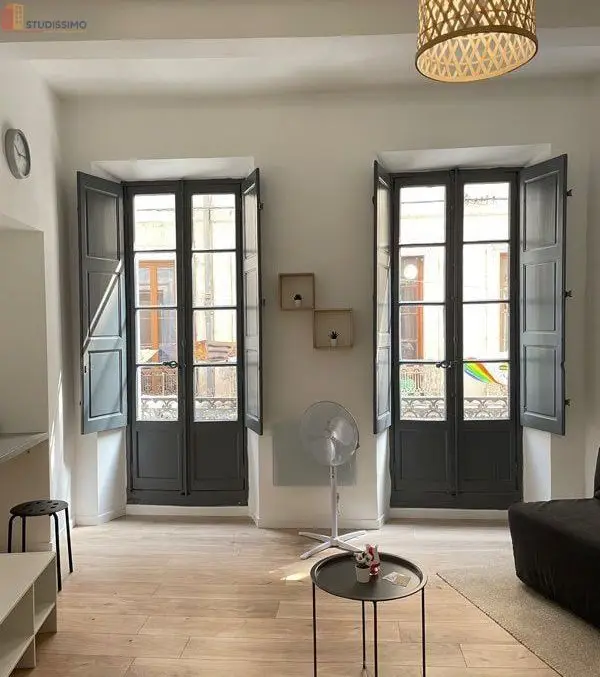 Studio meublé 28m² Carpentras - Au cœur du vieux centre - Photo 2