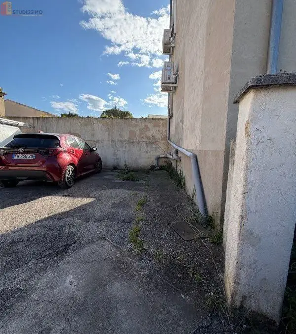 Studio 21m² Orange - Place de parking - Photo 1