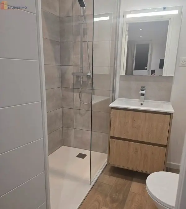 Studio meublé 27m² Apt centre-ville - Entièrement rénové - Photo 1