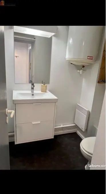 Studio meublé 20m² Beaumont-de-Pertuis - Centre-ville, lumineux - Photo 2