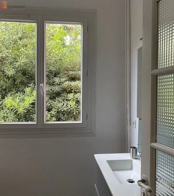 Studio meublé 22m² Avignon centre - Proche gare, calme - Photo 1