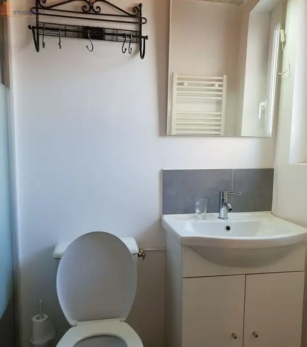Studio meublé 25m² Avignon centre - Proche Place des Carmes - Photo 2