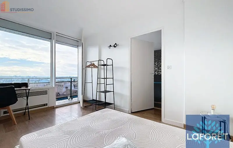 Studio meublé 16m² La Roche-sur-Yon - Meublé, 4e étage - Photo 8