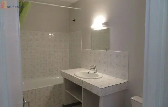 Studio 30m² La Roche-sur-Yon - 2e étage, lumineux - Photo 1