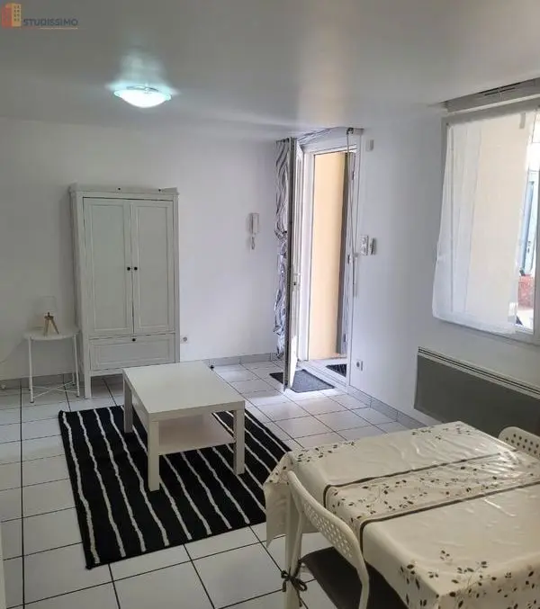 Studio meublé 25m² La Roche-sur-Yon - Terrasse, meublé - Photo 2
