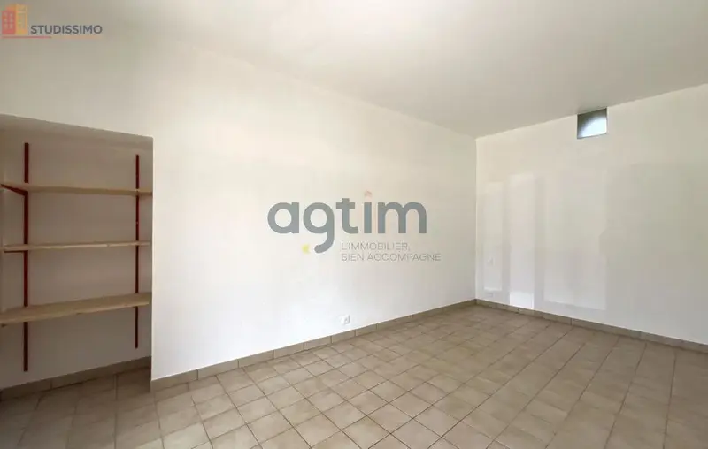 Studio 24m² La Roche-sur-Yon - (aucune caractéristique) - Photo 2