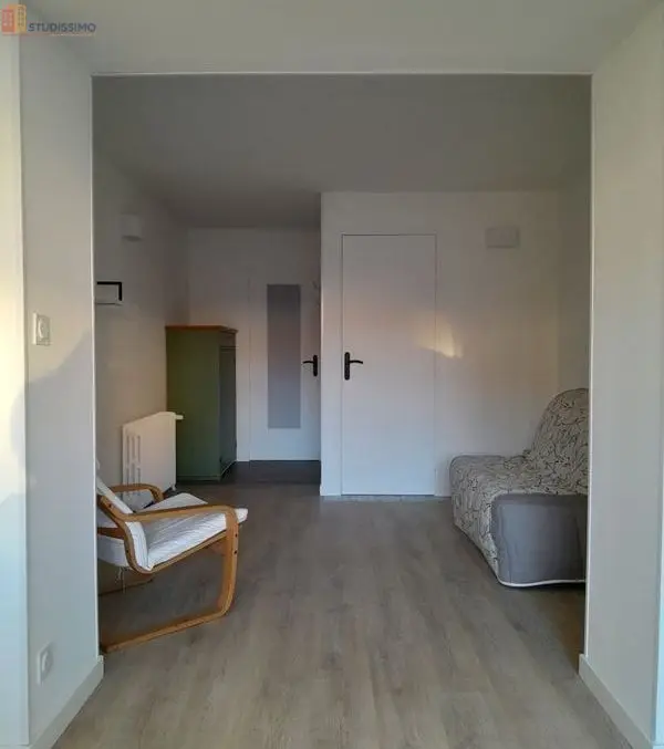 Studio meublé 26m² La Roche-sur-Yon - Meublé, DPE D - Photo 2