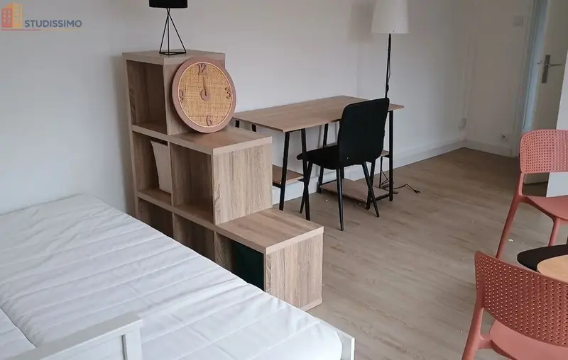 Studio meublé 30m² La Roche-sur-Yon - Meublé, proche centre - Photo 7