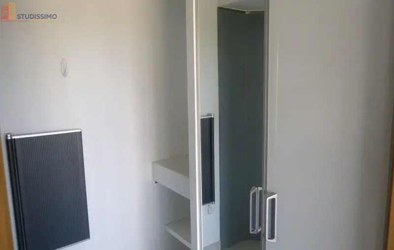 Studio 37m² La Roche-sur-Yon - Étage 2, DPE D - Photo 1