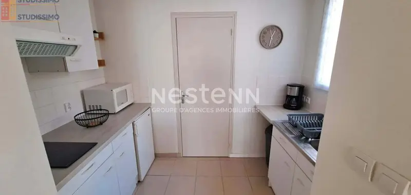 Studio meublé 23m² Fontenay-le-Comte - Meublé, DPE D - Photo 2