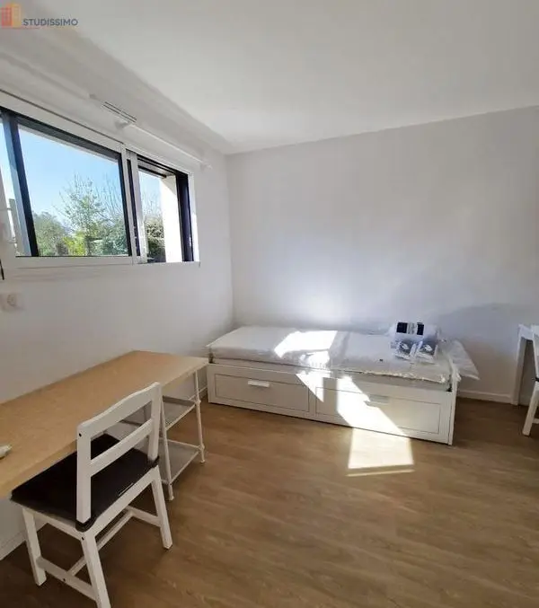 Studio meublé 22m² La Roche-sur-Yon - Meublé, DPE C - Photo 3