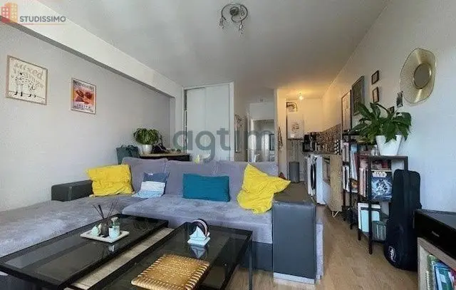 Studio 41m² La Roche-sur-Yon - Étage 2, lumineux - Photo 9