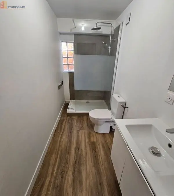 Studio meublé 45m² La Roche-sur-Yon - Lumineux, meublé - Photo 1