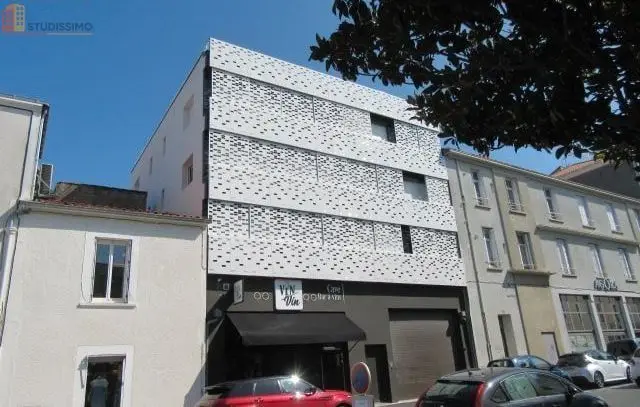 Studio meublé 24m² La Roche-sur-Yon - Meublé, DPE B - Photo 1