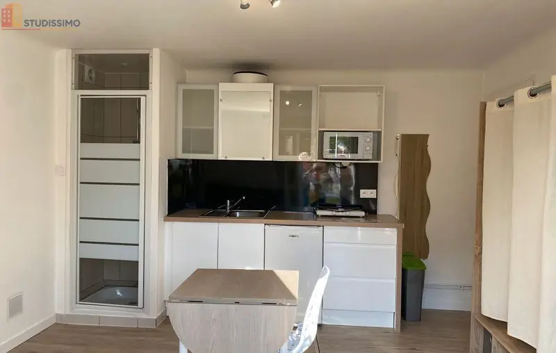 Studio meublé 17m² La Roche-sur-Yon - Idéal étudiant - Photo 7
