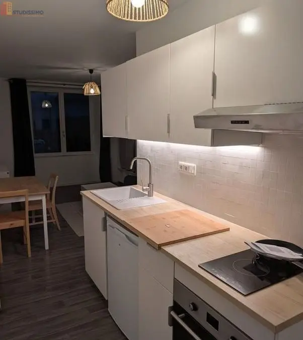 Studio 18m² Fontenay-le-Comte - DPE C - Photo 4