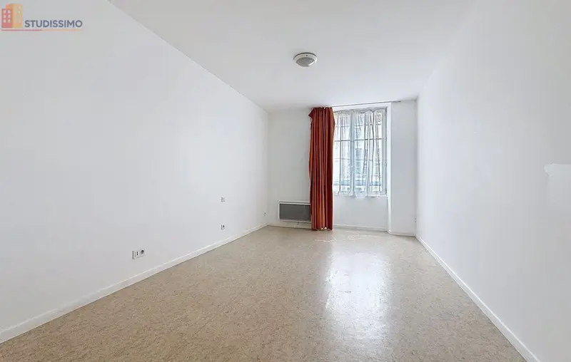 Studio 21m² La Roche-sur-Yon centre - Internet inclus - Photo 7