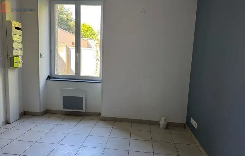 Studio meublé 17m² Montaigu-Vendée - Meublé, DPE D - Photo 2
