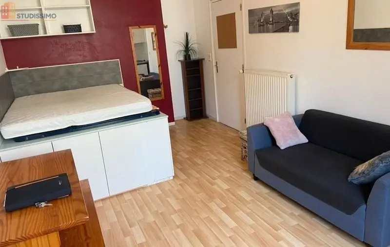 Studio meublé 20m² Fontenay-le-Comte - Meublé, 2e étage - Photo 8