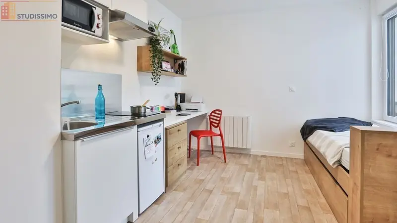 Studio meublé 18m² La Roche-sur-Yon - Résidence étudiante, charges incluses - Photo 4