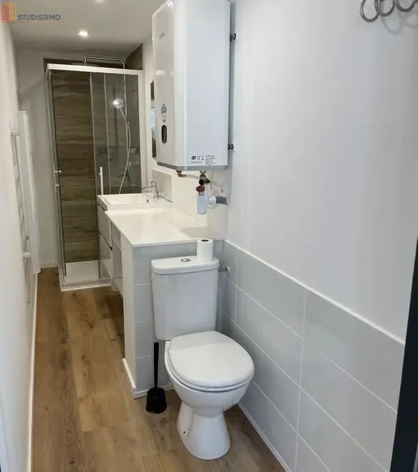 Studio meublé 25m² La Roche-sur-Yon - Meublé, DPE C - Photo 2