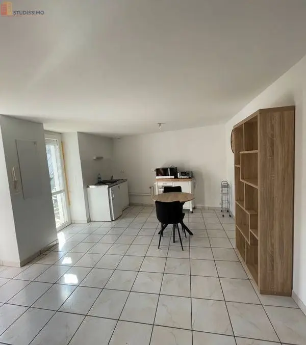 Studio meublé 25m² La Roche-sur-Yon - Rez-de-jardin, lumineux - Photo 4