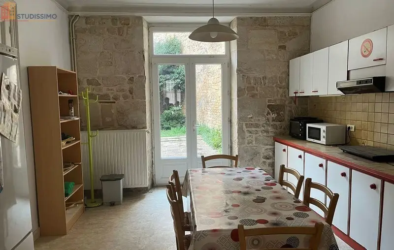 Studio meublé 15m² Fontenay-le-Comte - Étudiant, calme - Photo 7