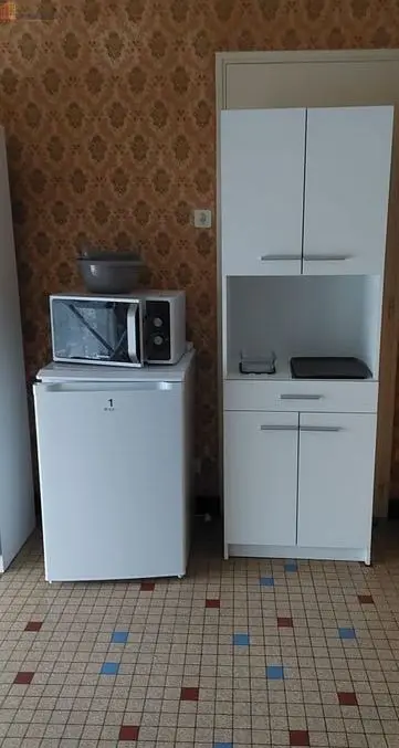 Studio meublé 12m² La Roche-sur-Yon - Meublé, DPE D - Photo 2
