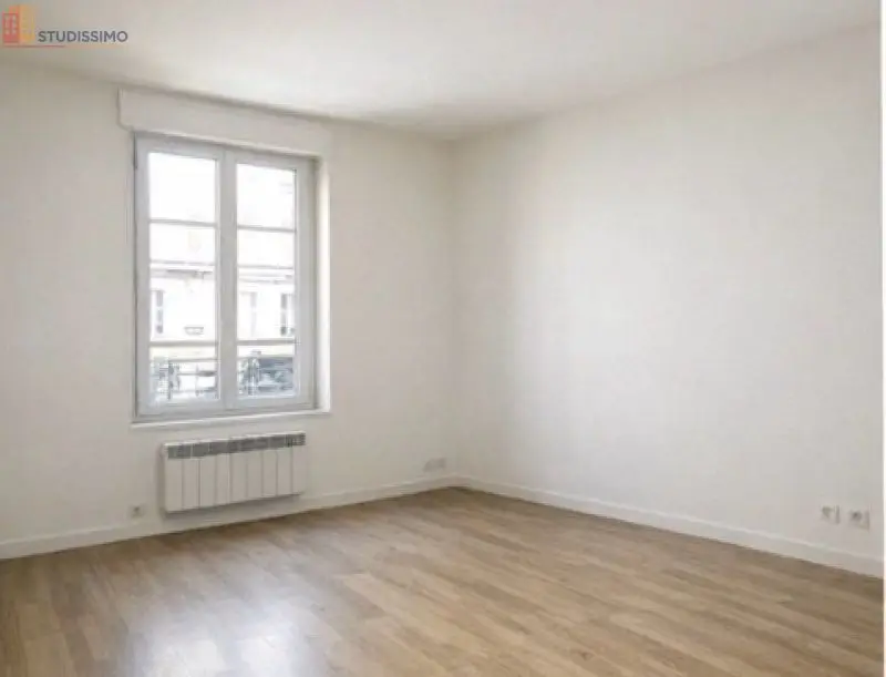 Studio 19m² La Roche-sur-Yon - Lumineux, hypercentre - Photo 8