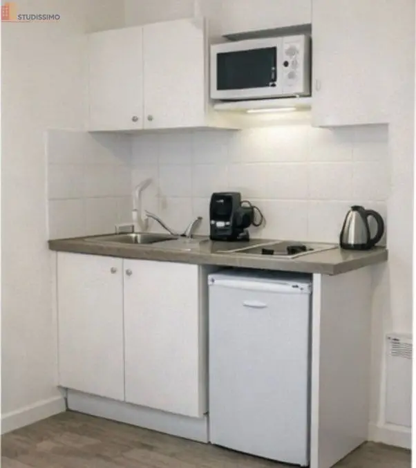 Studio meublé 19m² La Roche-sur-Yon - Lumineux - Photo 4
