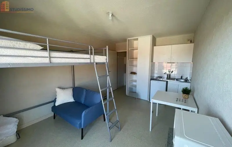 Studio 20m² La Roche-sur-Yon - Meublé, 3e étage - Photo 2