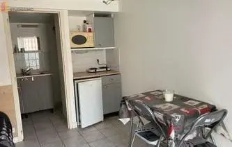 Studio meublé 16m² La Roche-sur-Yon - Indépendant, idéal étudiant - Photo 3