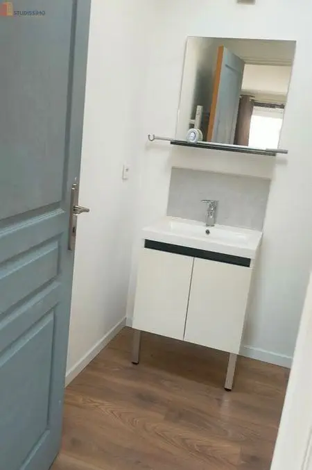 Studio 17m² La Roche-sur-Yon - Meublé, DPE D - Photo 1