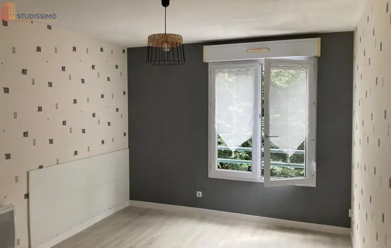 Studio 20m² La Roche-sur-Yon - 2e étage, DPE C - Photo 4